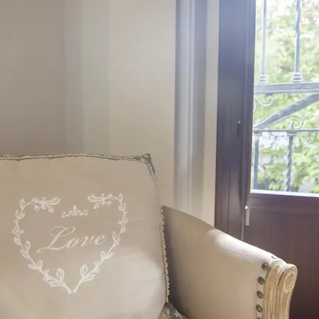 Rentalsevilla Mateos Gago Apartment