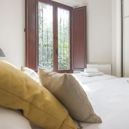 Rentalsevilla Mateos Gago * Séville
